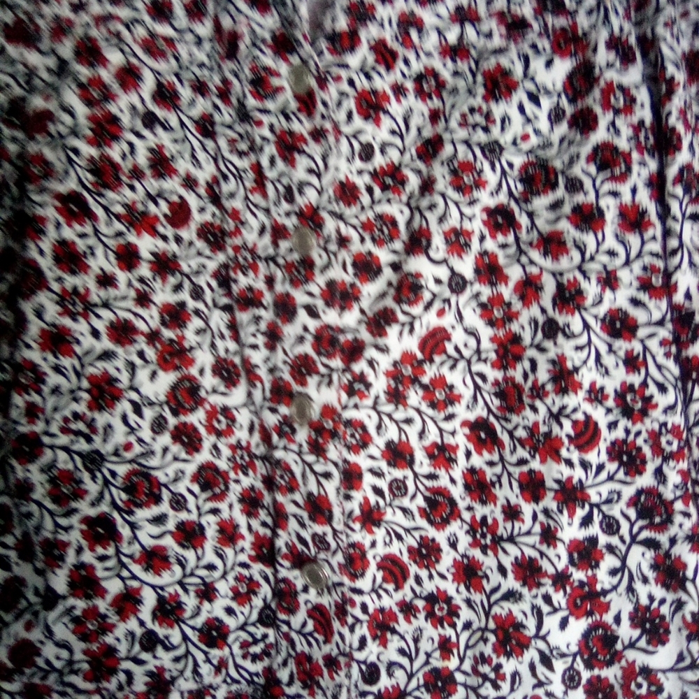 CHARTER CLUB Floral Button-Up Women's Top SIZE MEDIUM - Picture 4 of 7